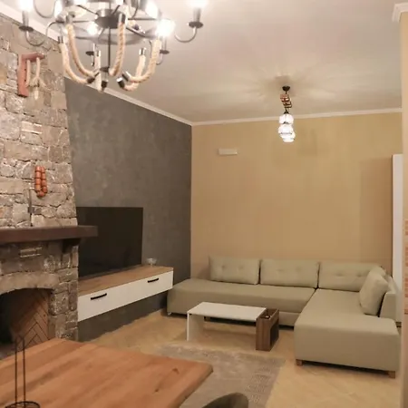 Burimi House Apartamento