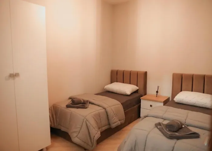 Apartment Burimi House